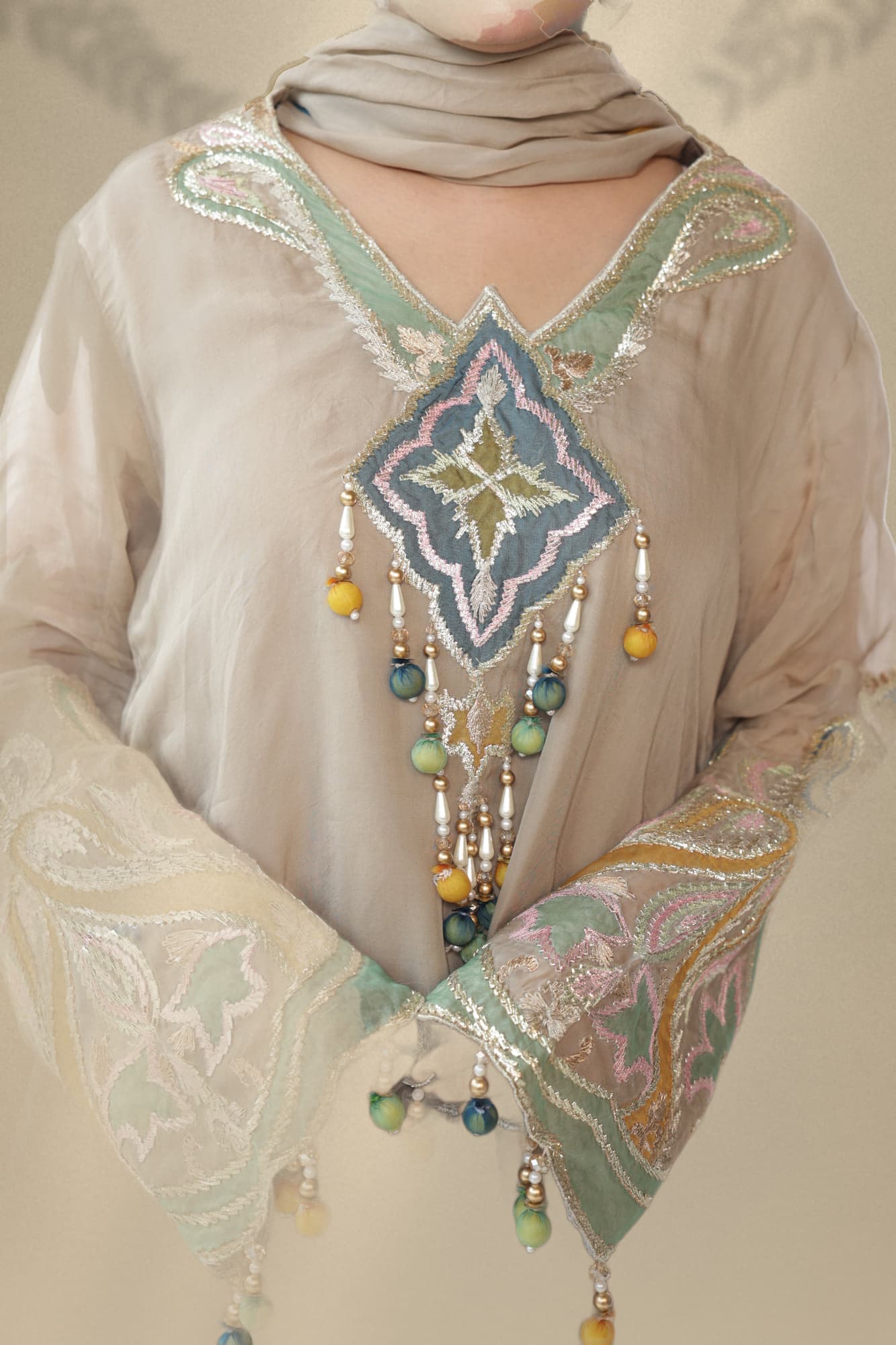 Sabaa Chiffon Tassel Set, photograph 3 of 4